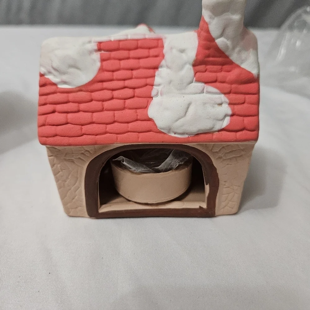 Crown Tree Inn Terracotta Mini Collectable Tealight Candle Holder (Flawed)